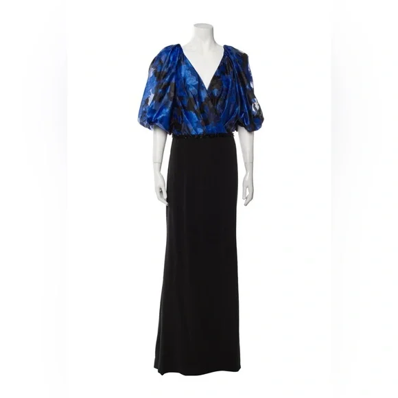 Carmen Marc Valvo Formal Gown. Size 4. - Picture 3 of 8
